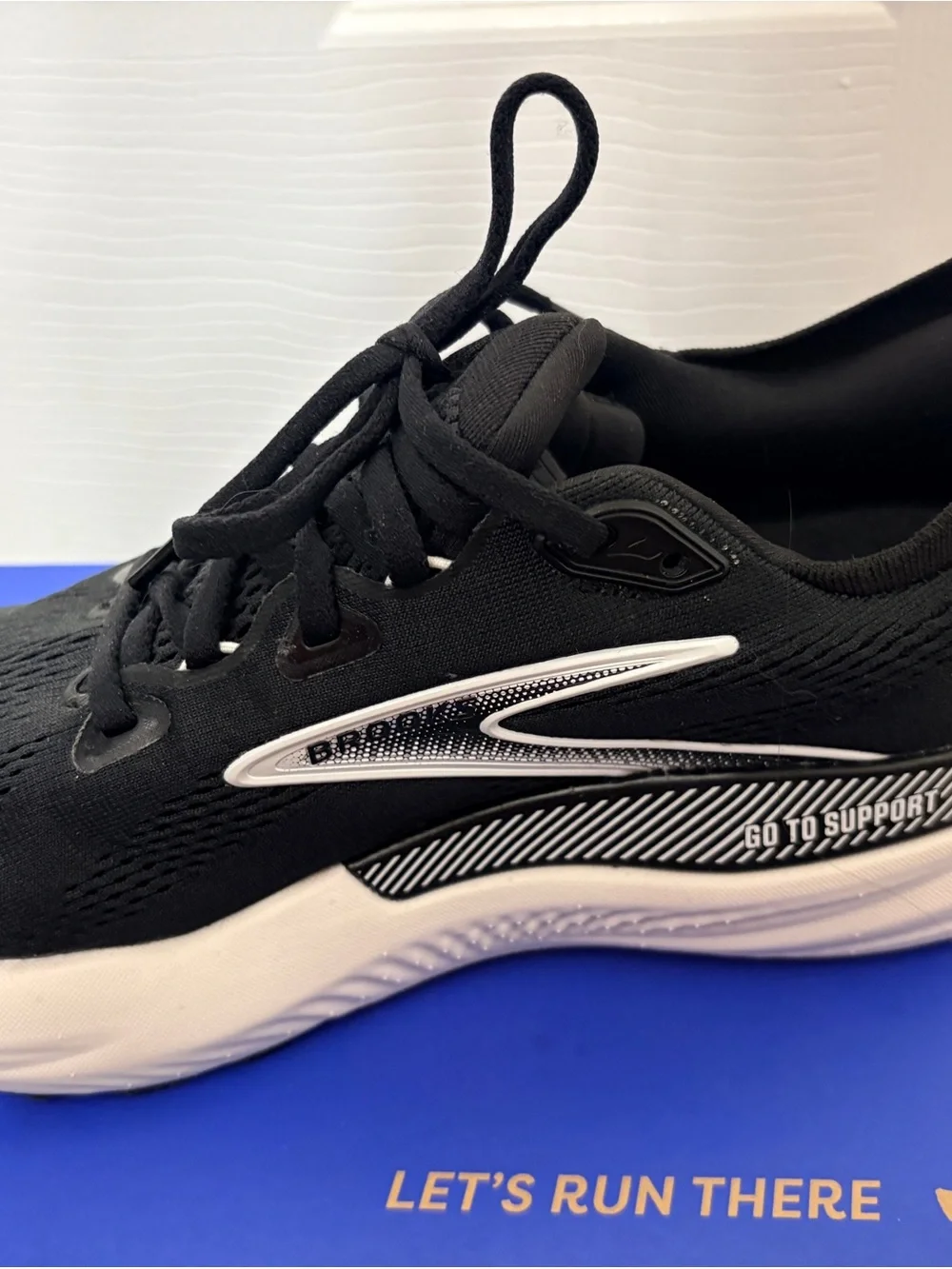 Brooks Black and White Women’s Athletic Running Shoes